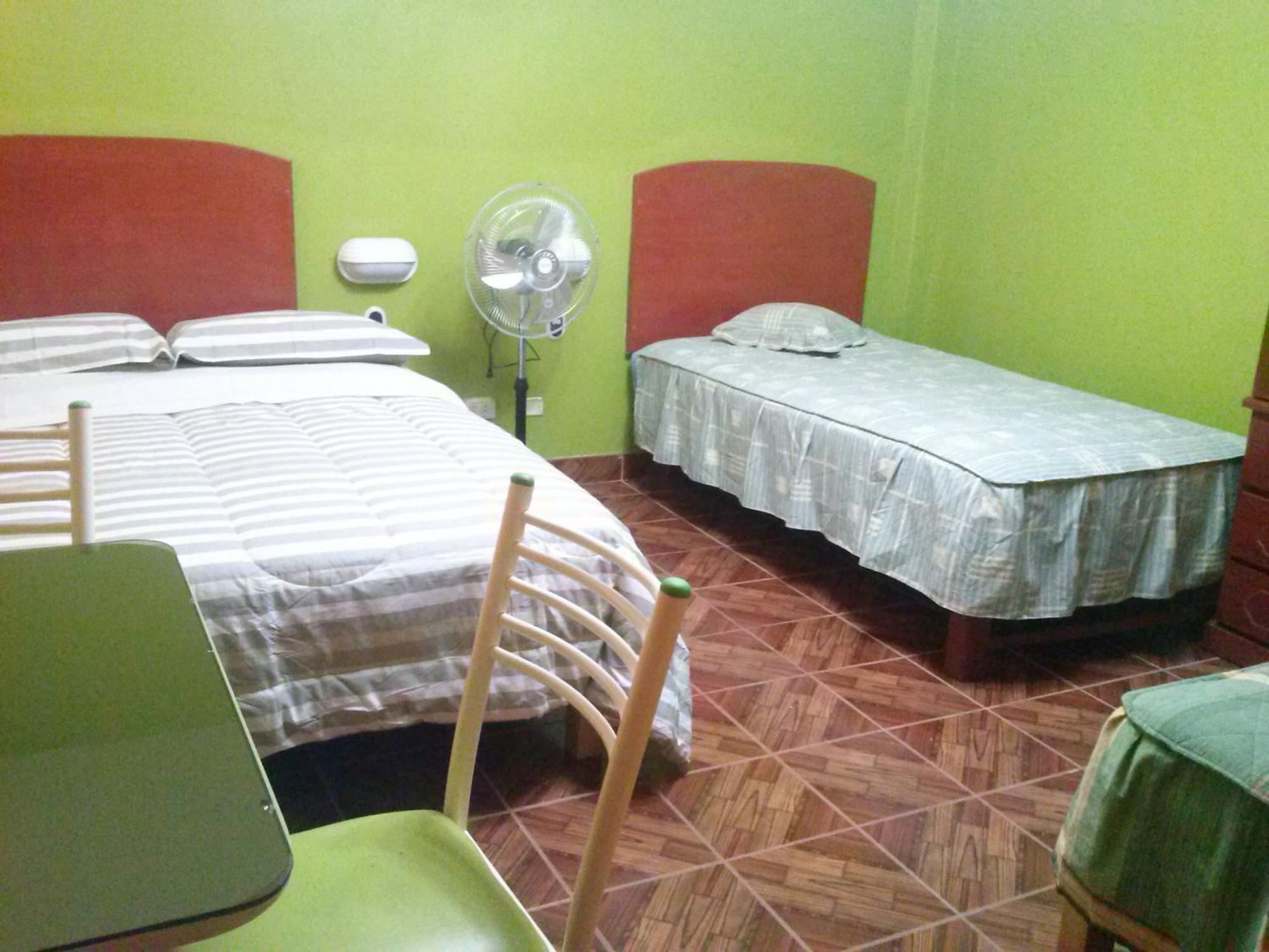 Hostal Real Alcazar نازكا الغرفة الصورة